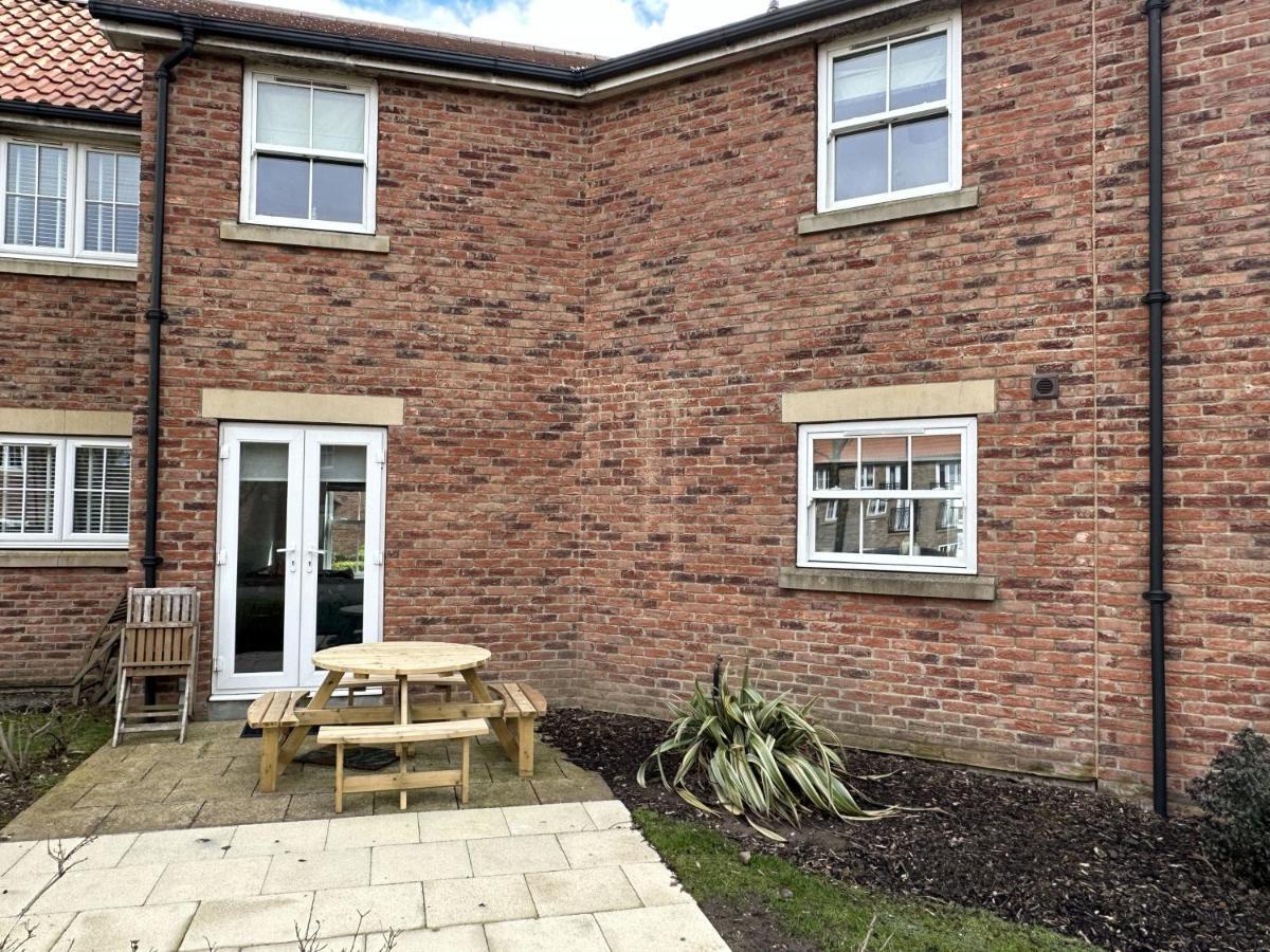Honeybee Cottage Filey Esterno foto